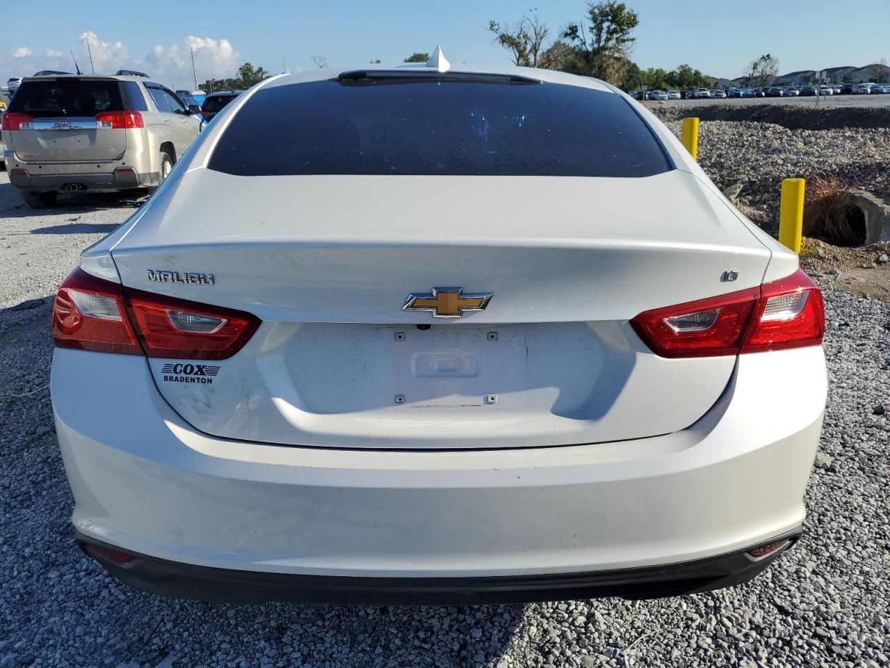 2017 Chevrolet Malibu Lt - Image 6