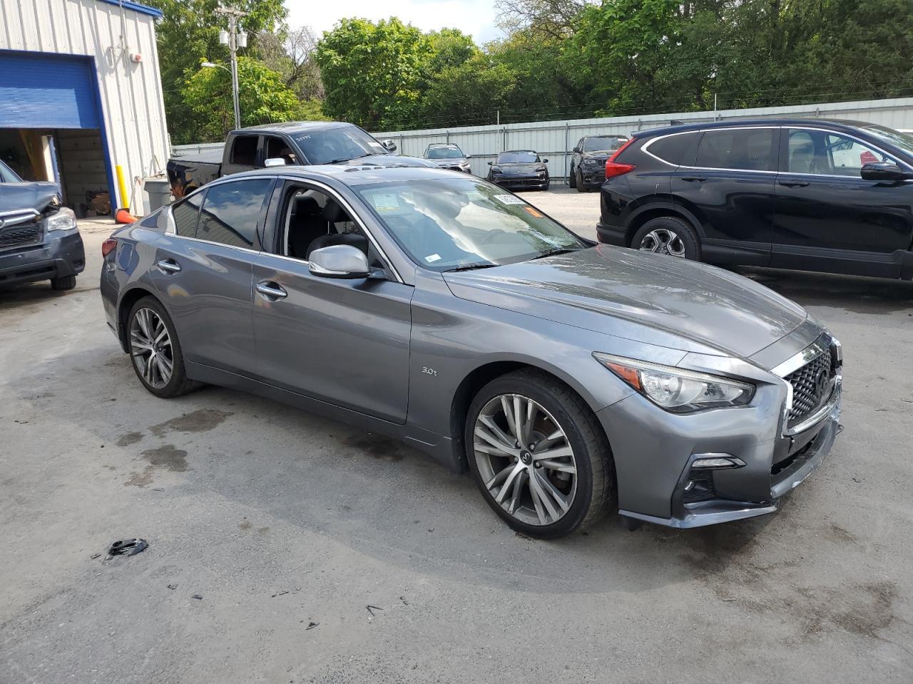 2018 Infiniti Q50 Luxe - Image 4