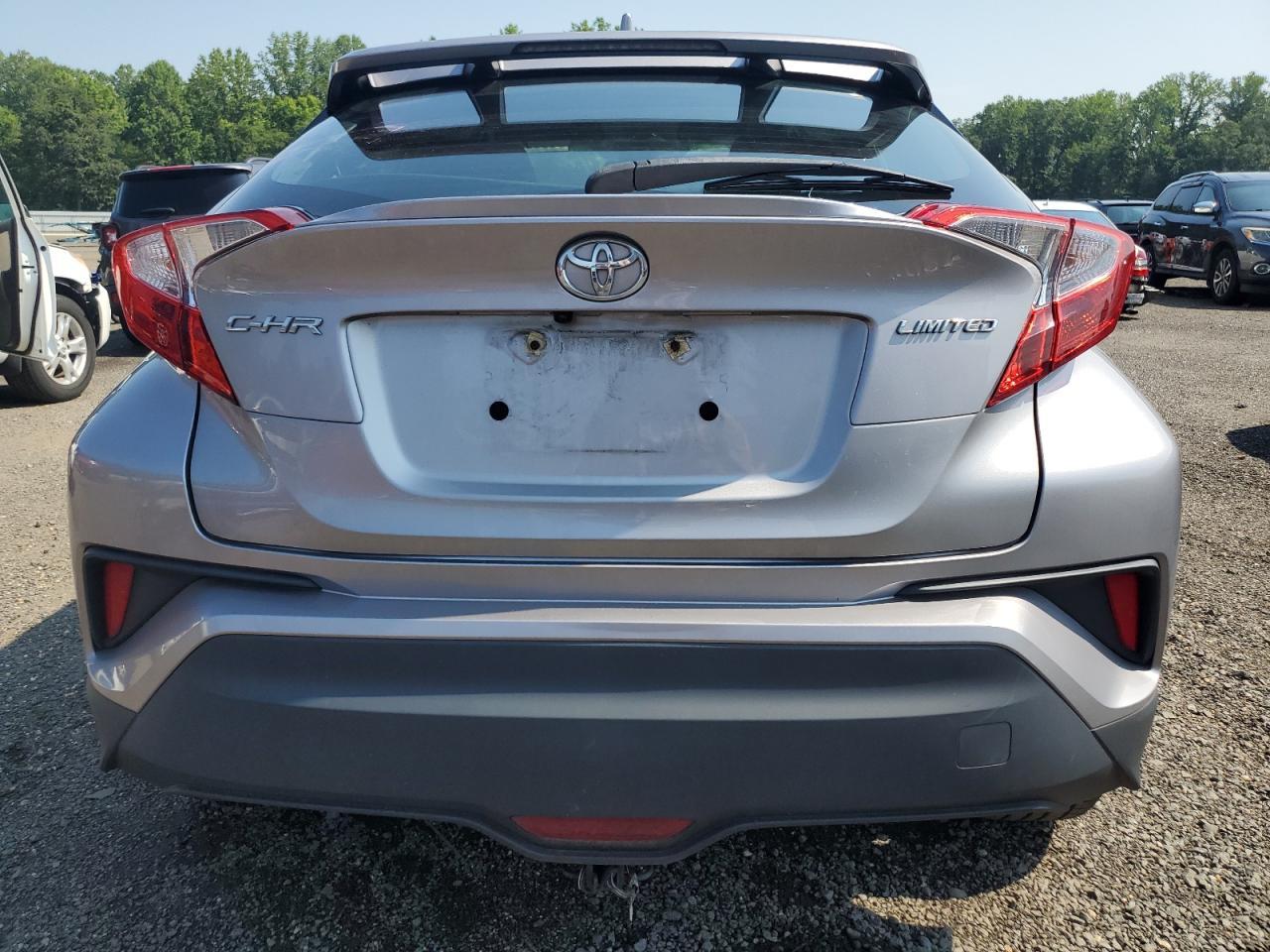 2020 Toyota C-Hr Xle - Фото 6