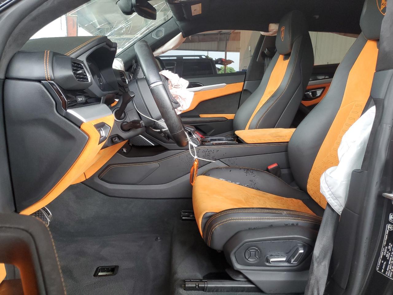 2019 Lamborghini Urus - Image 7