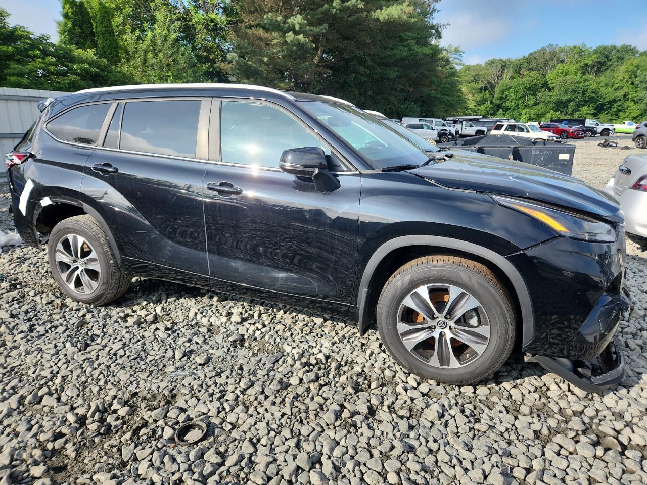 2023 Toyota Highlander L - Фото 4