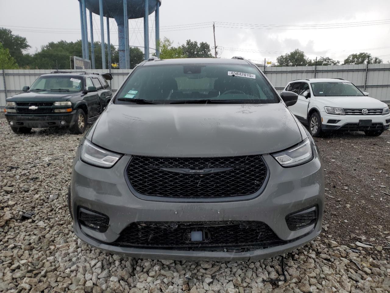 2021 Chrysler Pacifica Touring - Фото 5