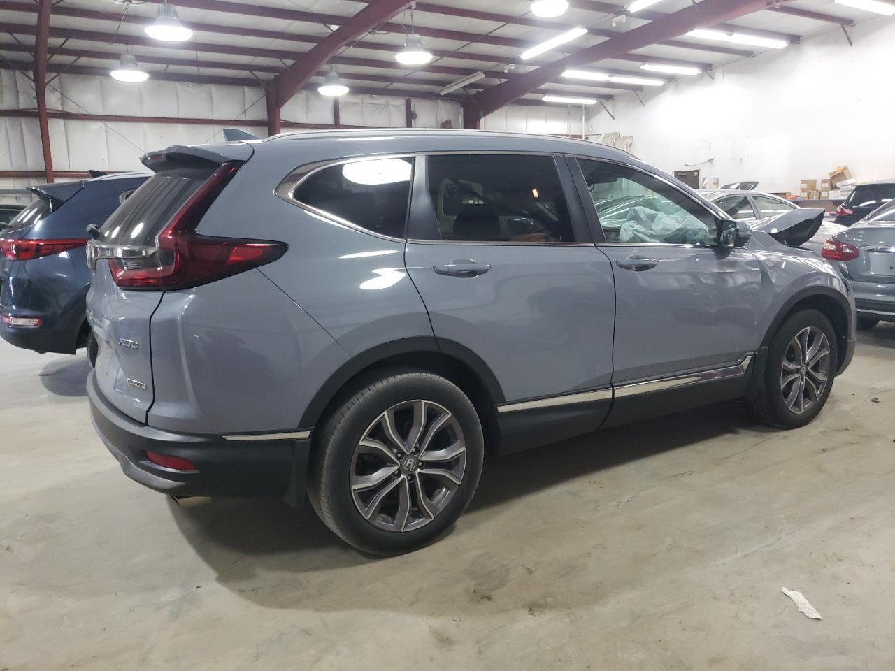 2022 Honda Cr-V Touring - Image 3