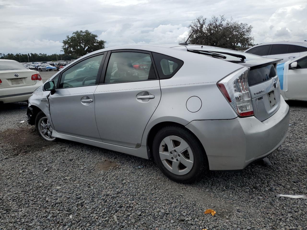 2011 Toyota Prius - Фото 2