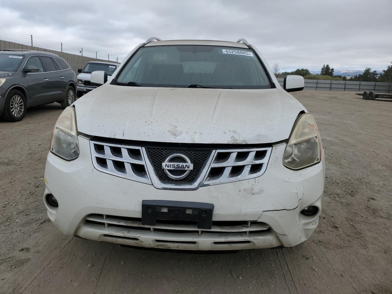 2011 Nissan Rogue - Image 5