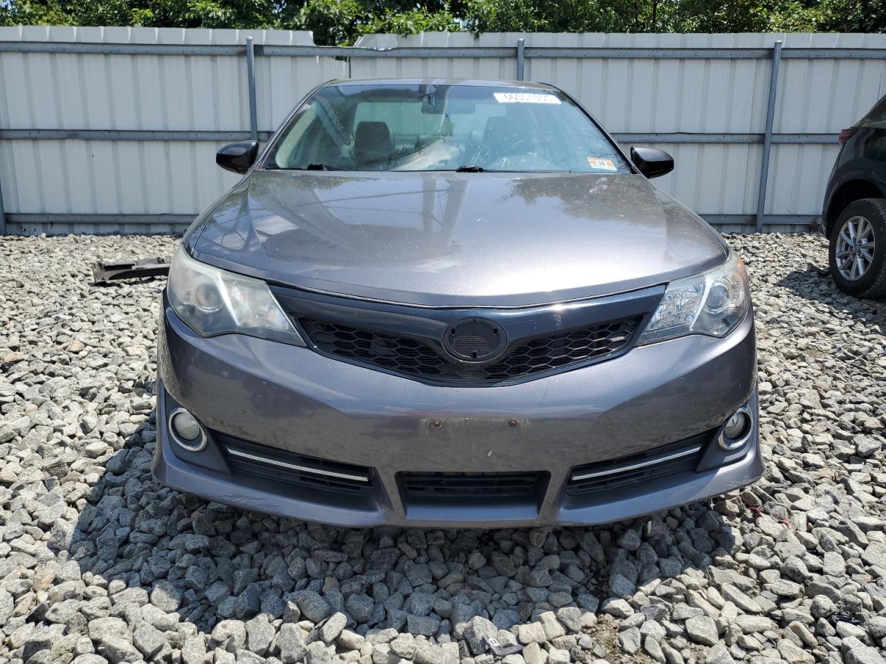 2014 Toyota Camry L - Image 5