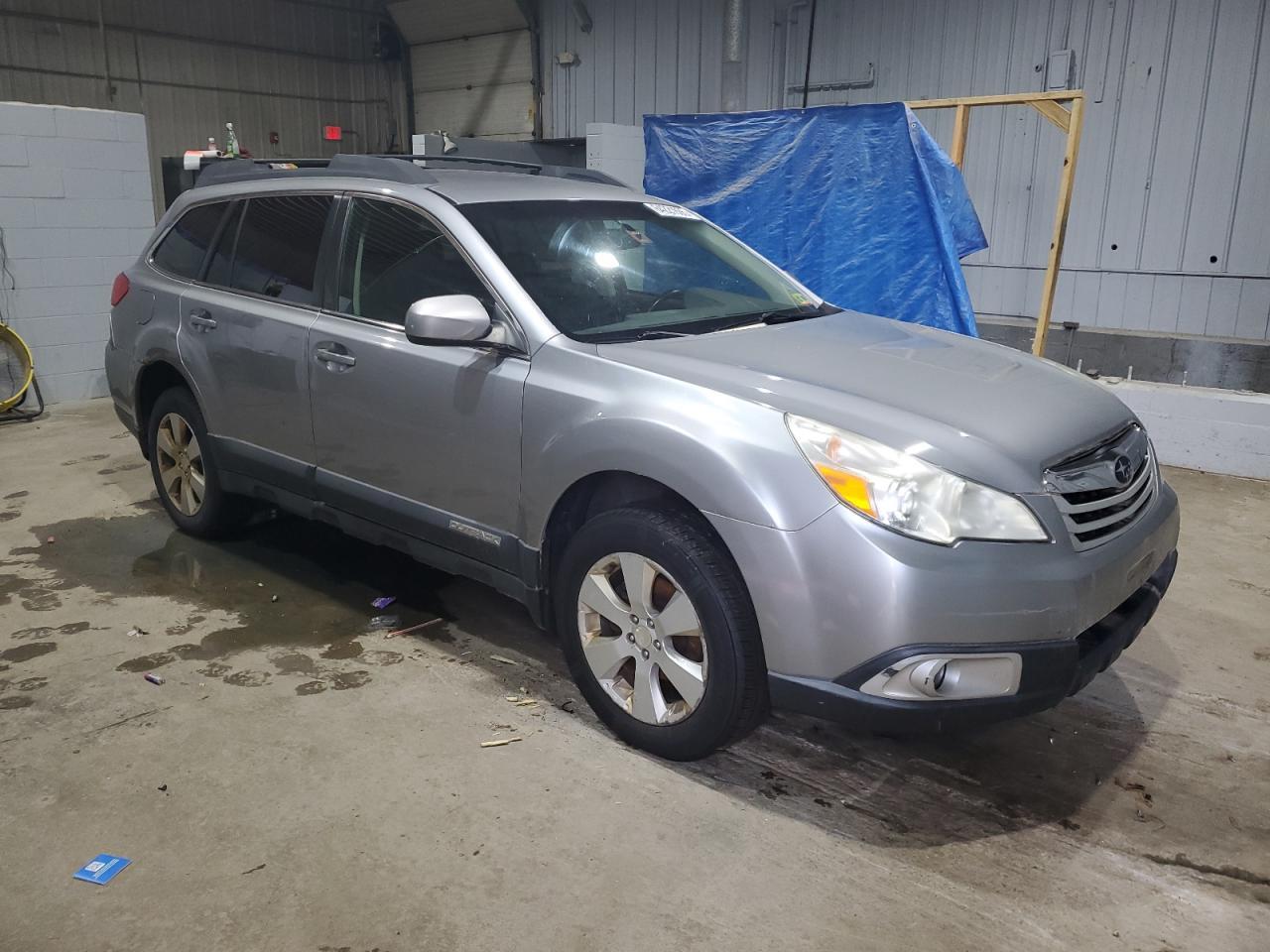 2010 Subaru Outback 2.5I Premium - Фото 4