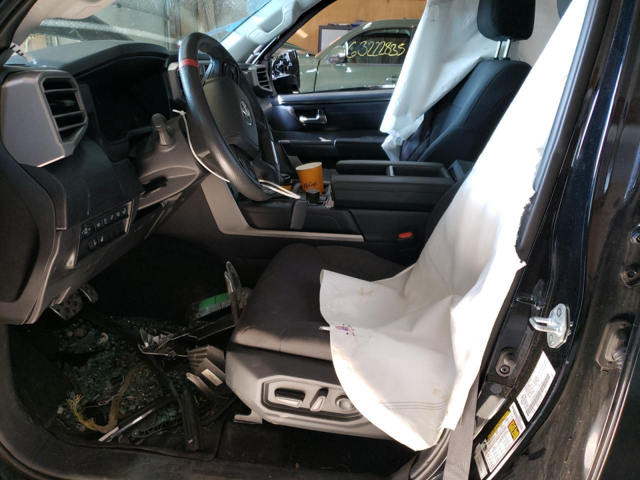 2024 Toyota Tundra Crewmax Sr - Image 7