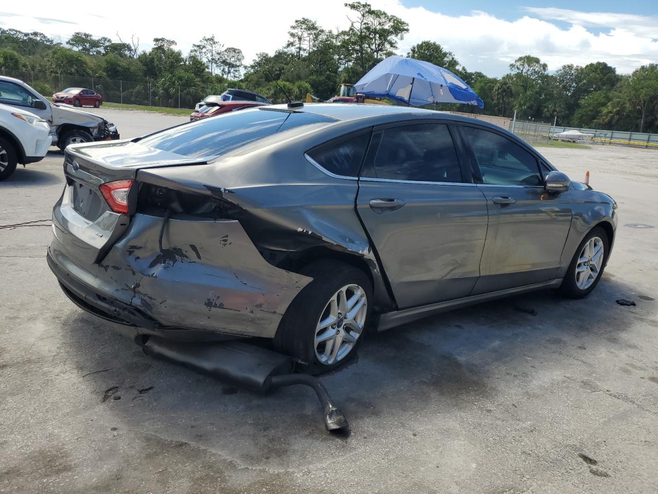 2014 Ford Fusion Se - Фото 3