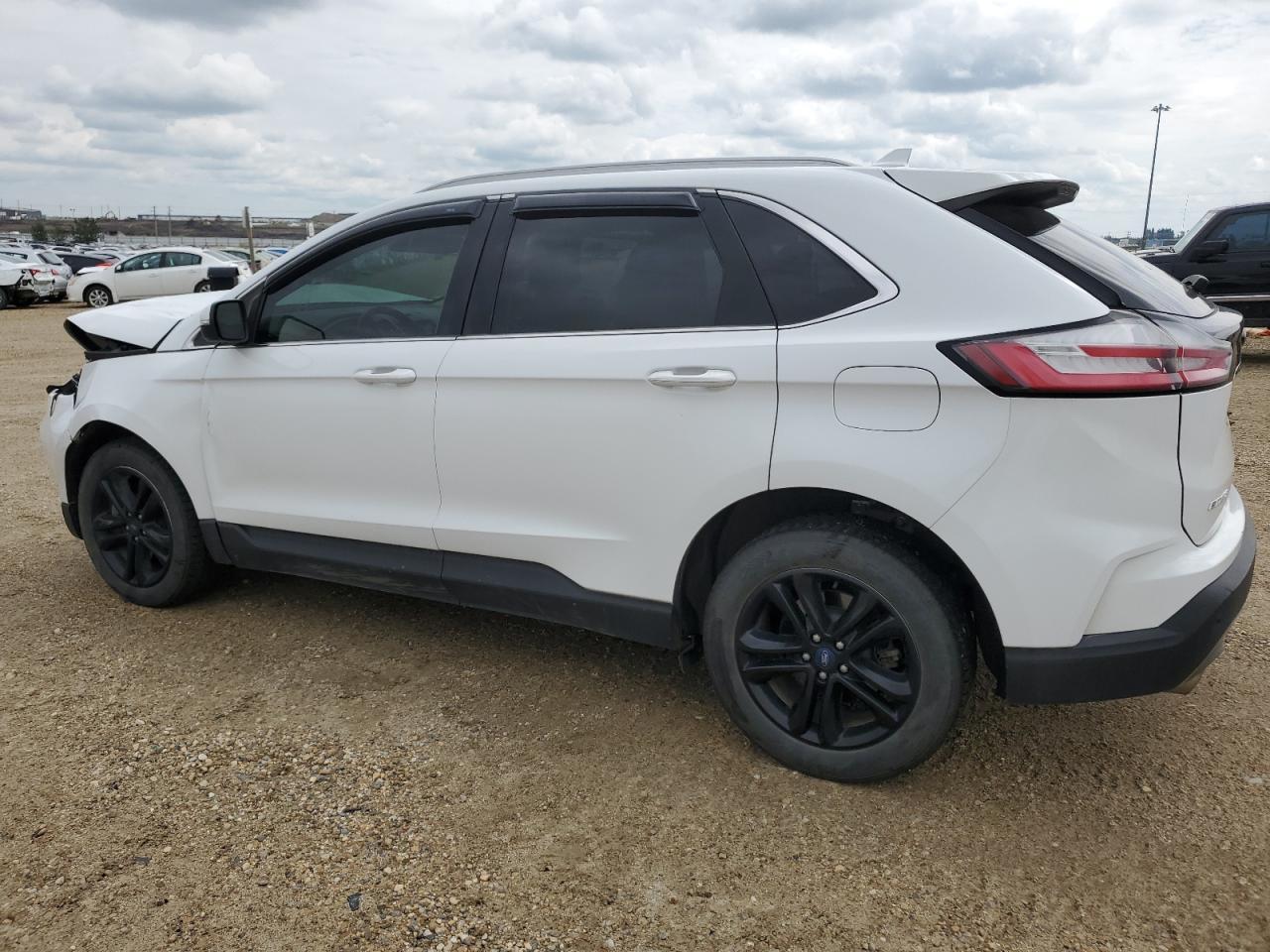 2019 Ford Edge Sel - Image 2