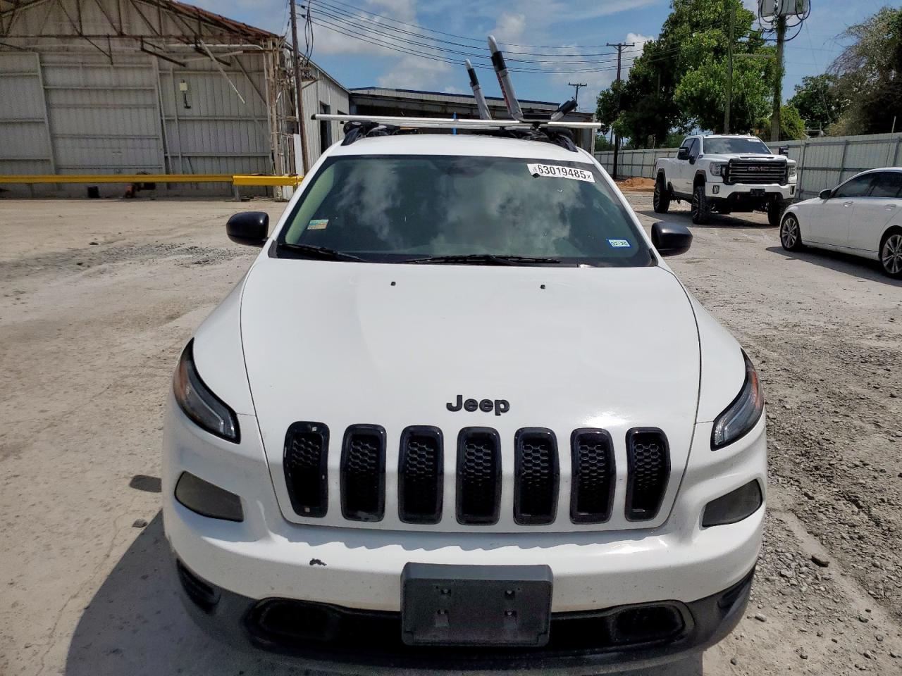 2017 Jeep Cherokee Sport - Image 5