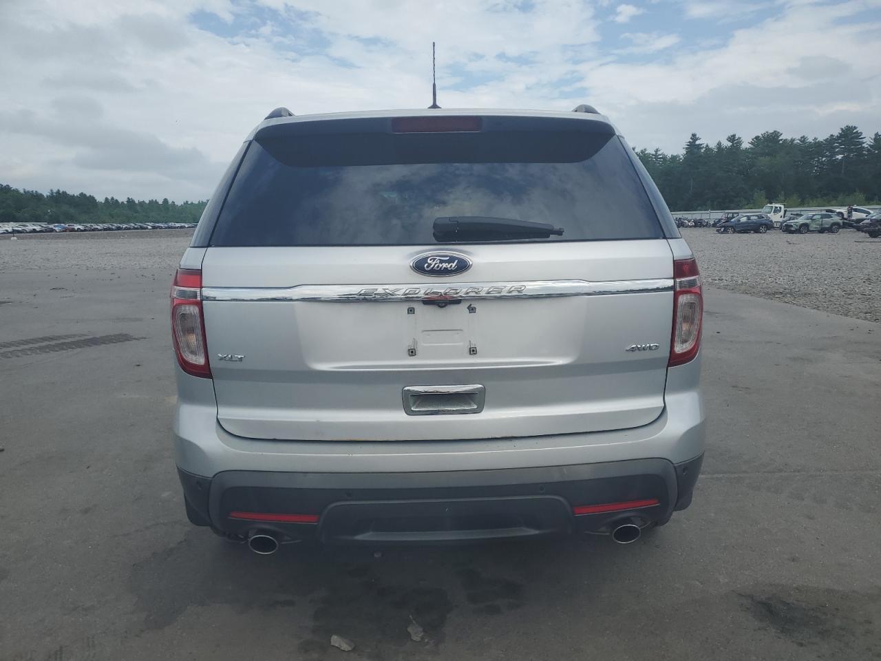 2013 Ford Explorer Xlt - Image 6