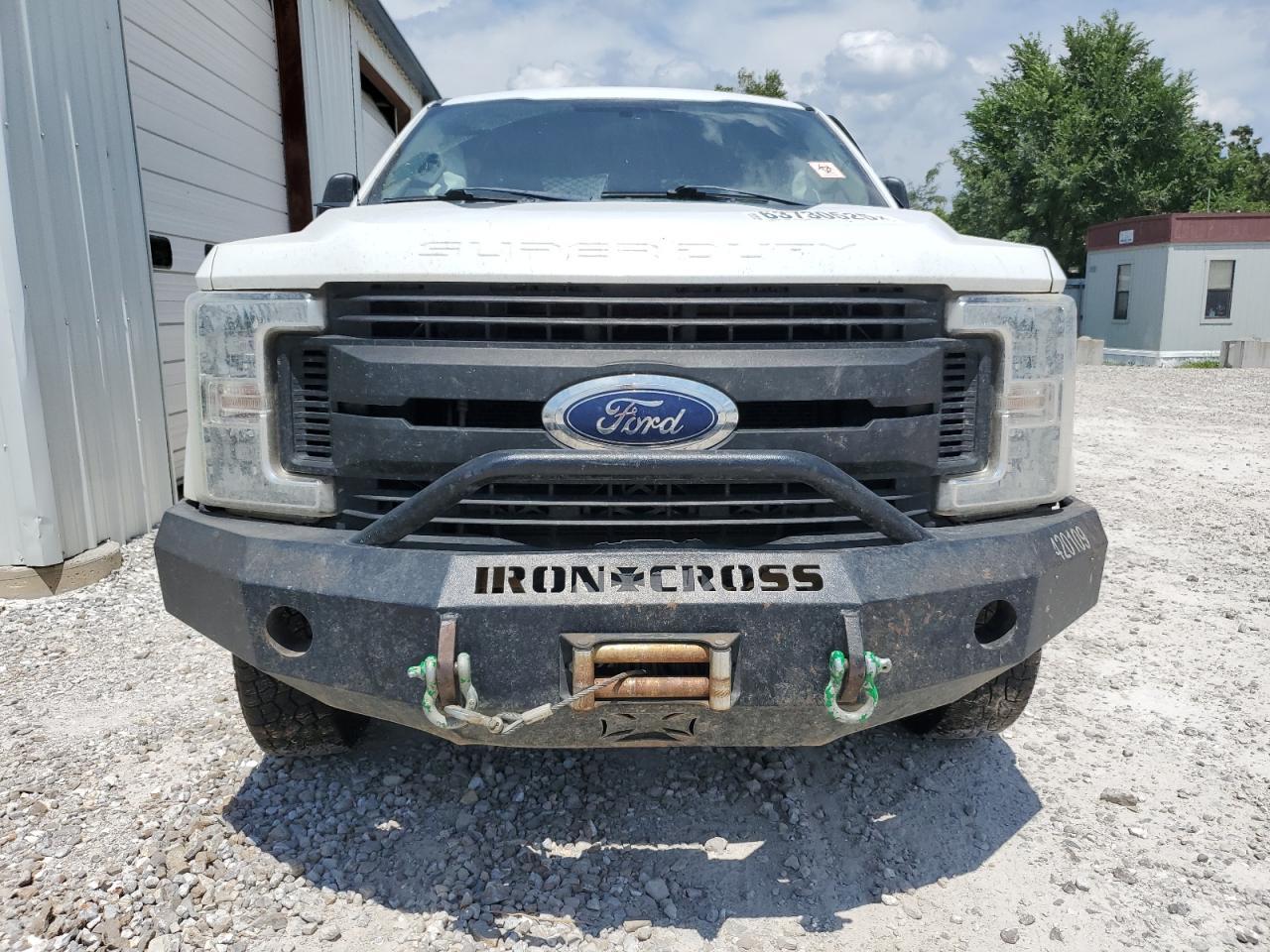 2019 Ford F250 Super Duty - Фото 5