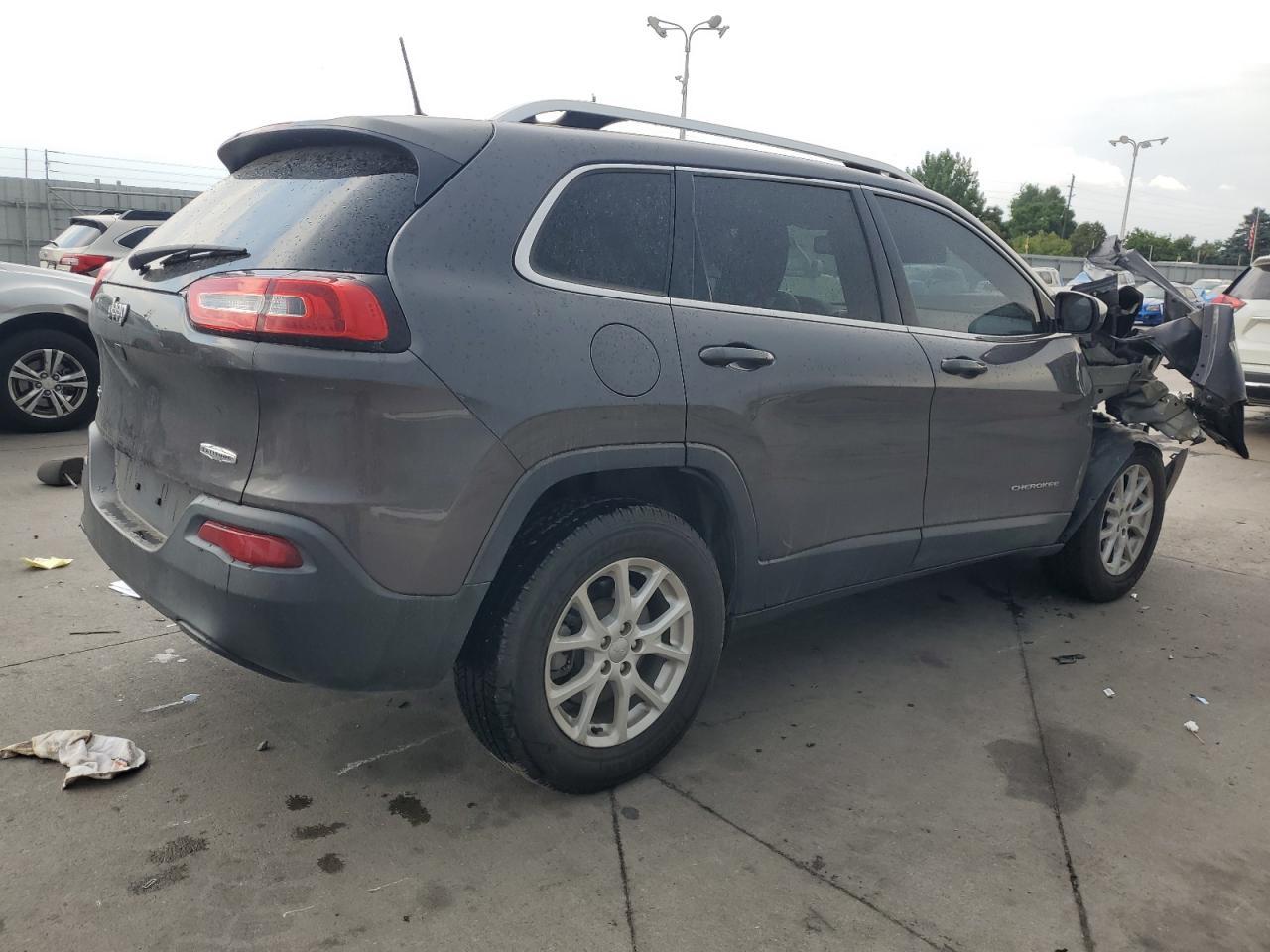 2017 Jeep Cherokee Latitude - Фото 3