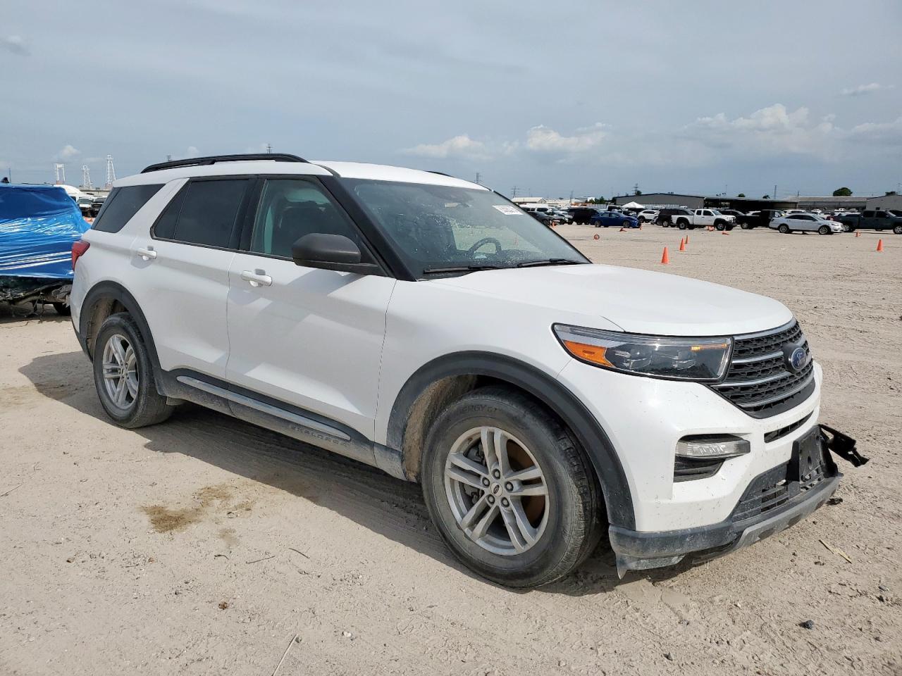 2022 Ford Explorer Xlt - Фото 4