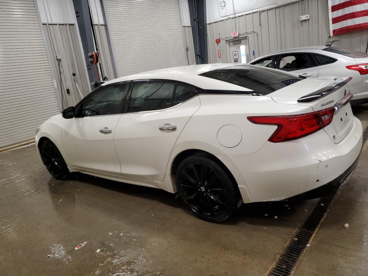 2017 Nissan Maxima 3.5S - Image 2