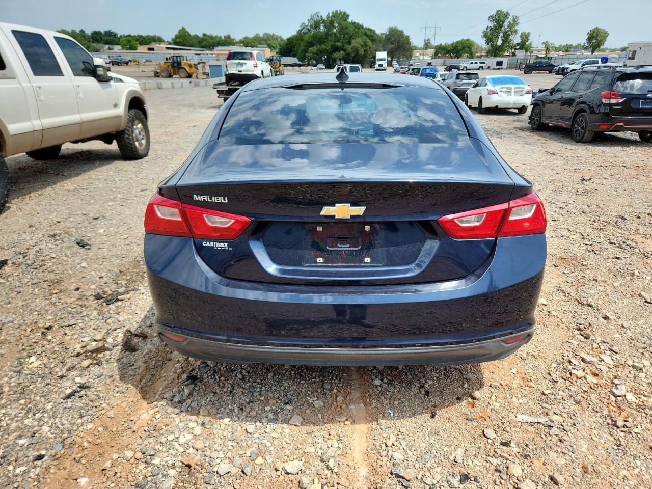 2018 Chevrolet Malibu Ls - Фото 6