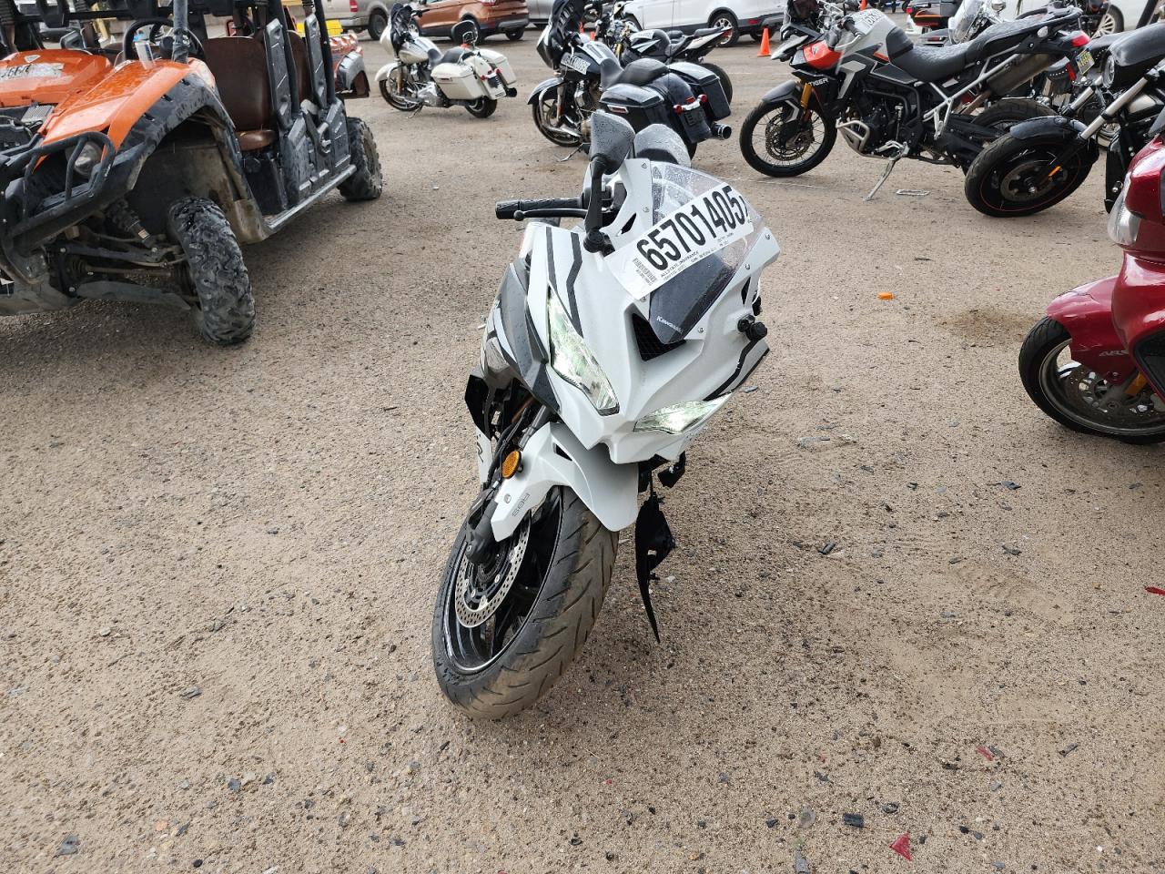 2025 Kawasaki Zx400 S - Фото 2