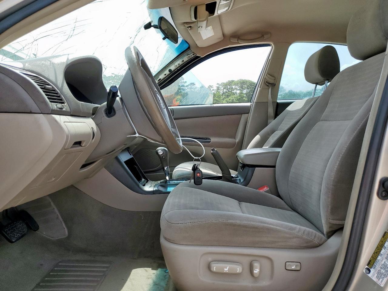 2005 Toyota Camry Le - Фото 7