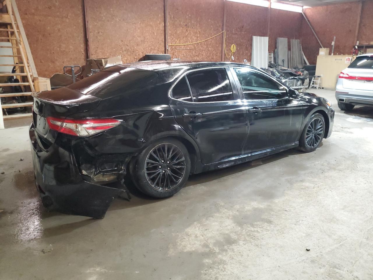 2018 Toyota Camry L - Image 3