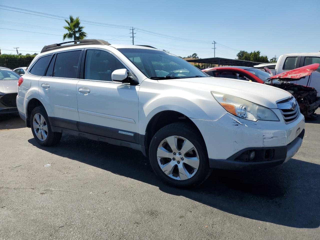 2011 Subaru Outback 2.5I Limited - Фото 4