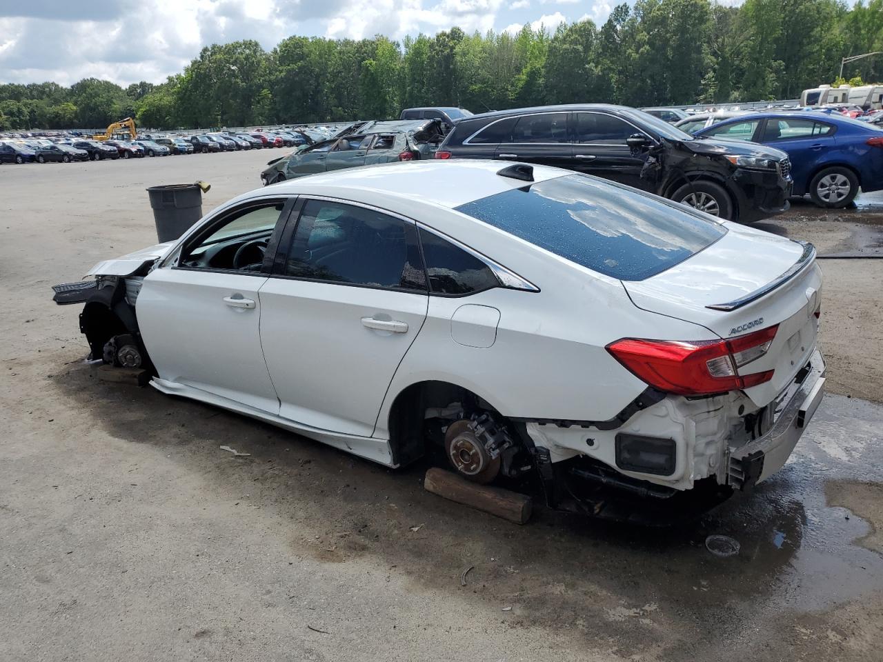 2022 Honda Accord Hybrid Sport - Фото 2