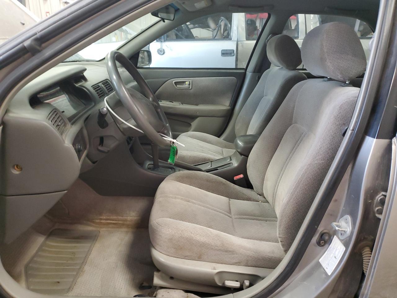 2000 Toyota Camry - Фото 7