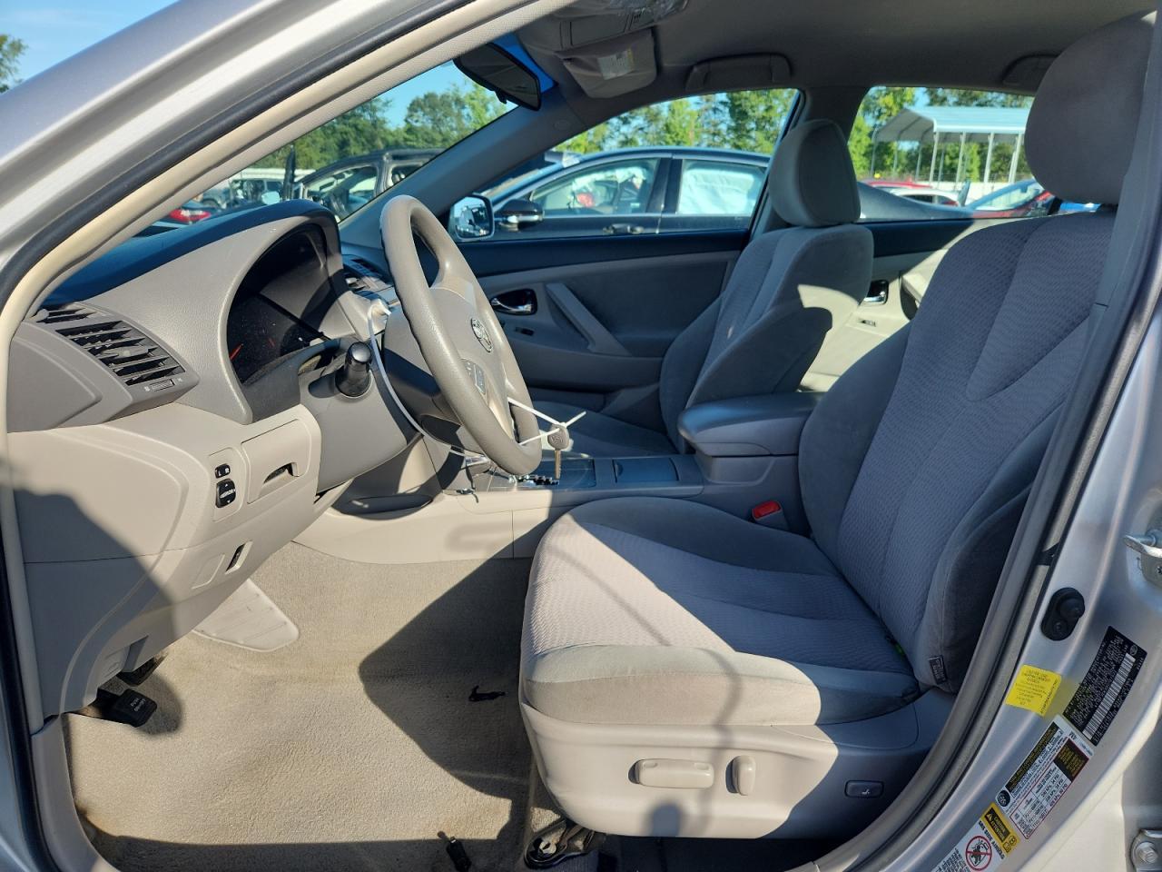 2011 Toyota Camry Base - Image 7