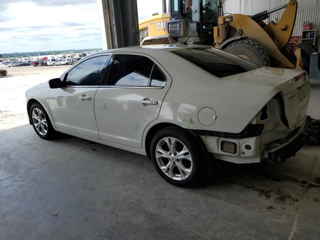 2012 Ford Fusion Se - Image 2