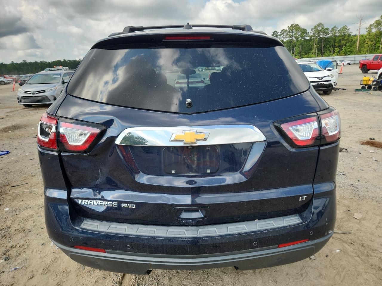 2017 Chevrolet Traverse Lt - Image 6