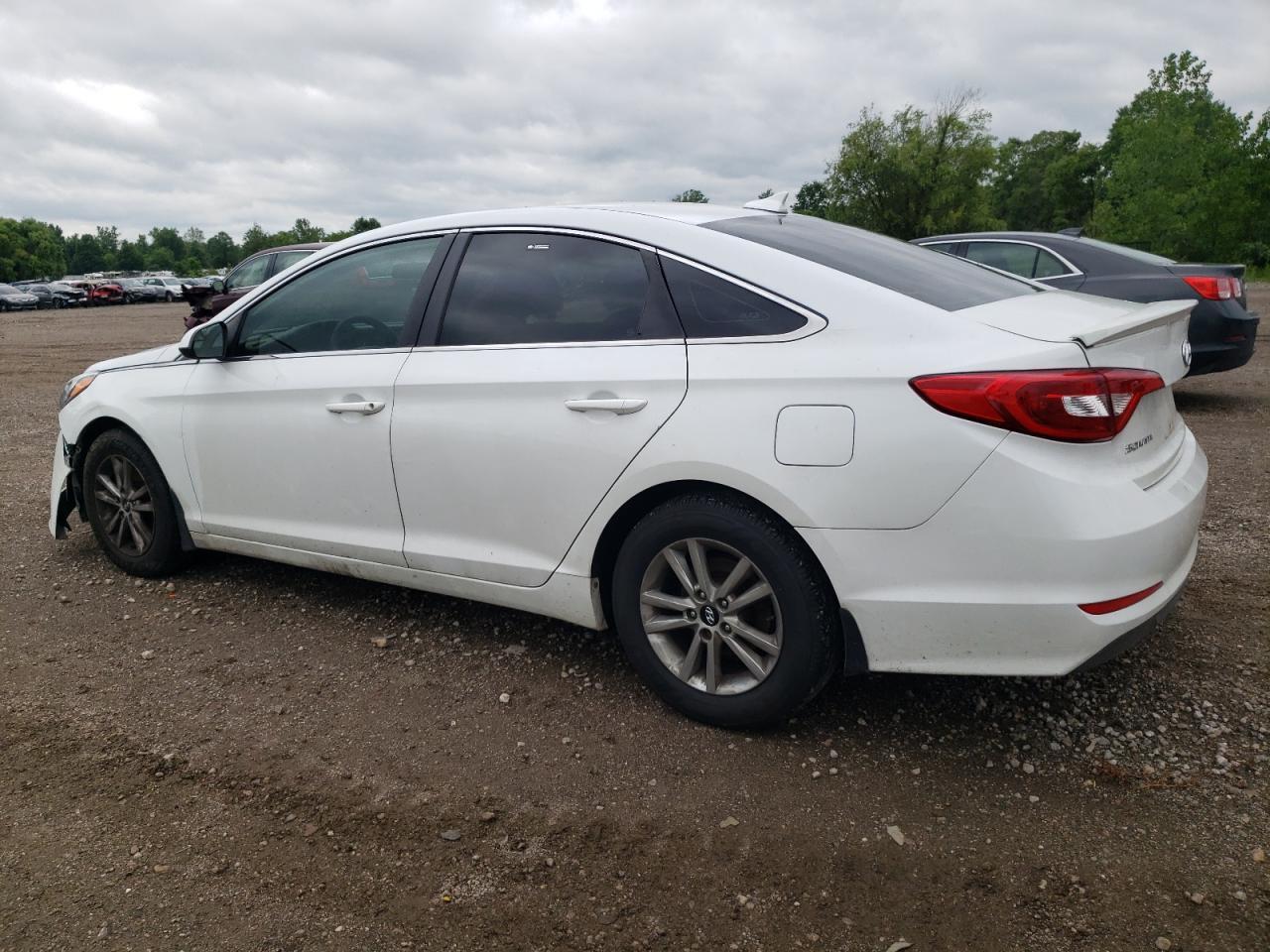 2015 Hyundai Sonata Se - Фото 2