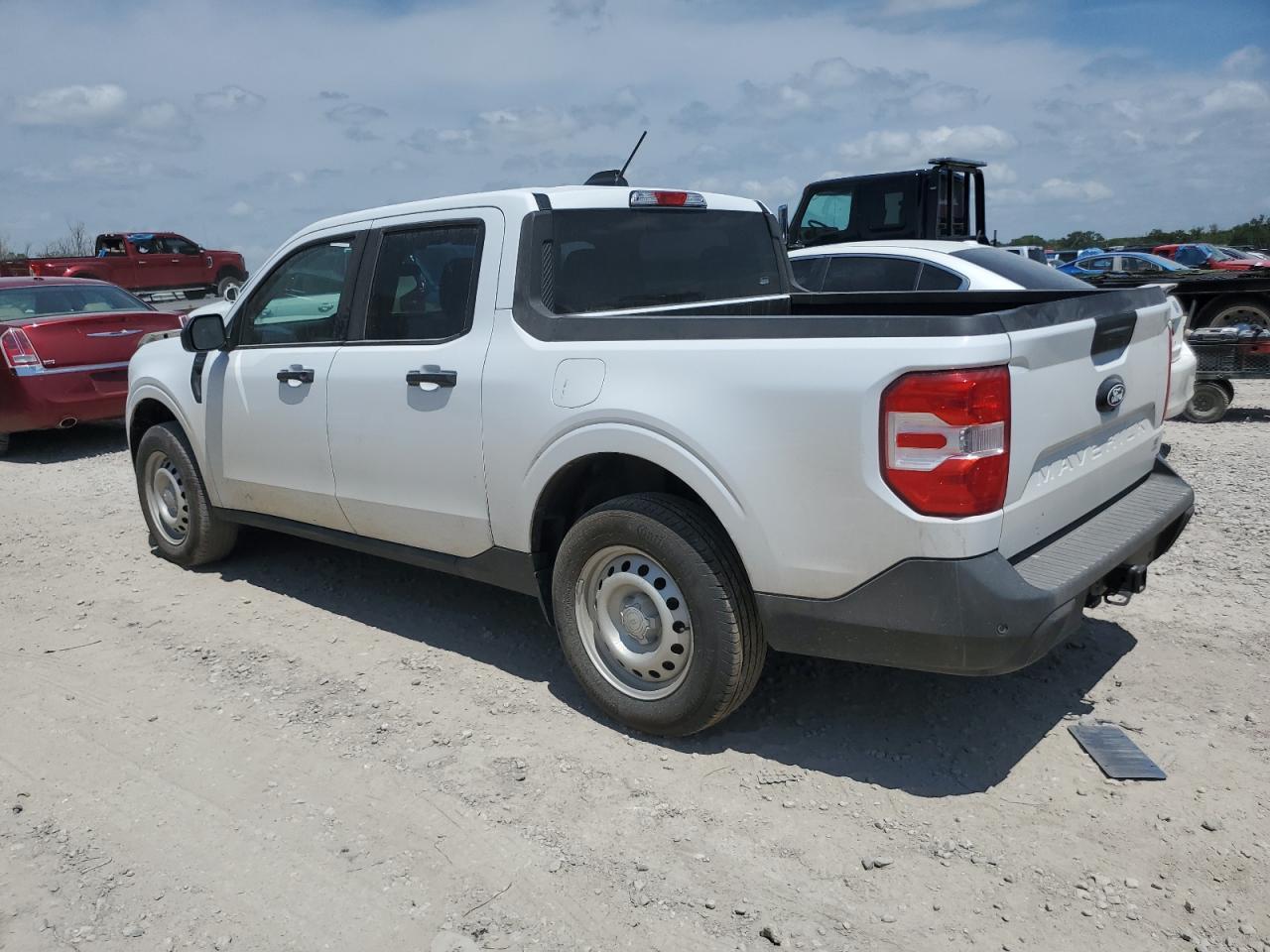 2025 Ford Maverick Xlt - Image 2