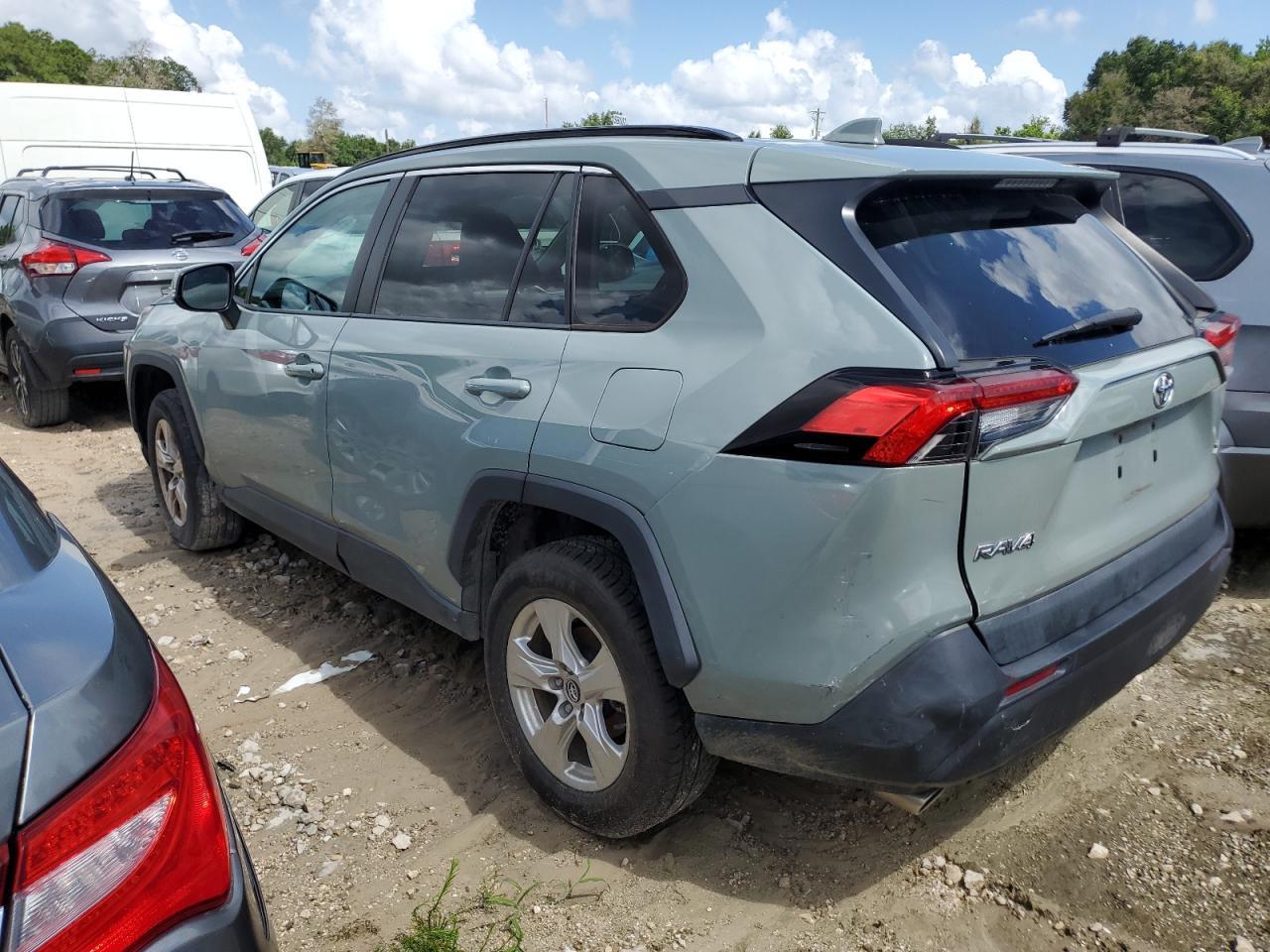 2020 Toyota Rav4 Xle - Фото 2