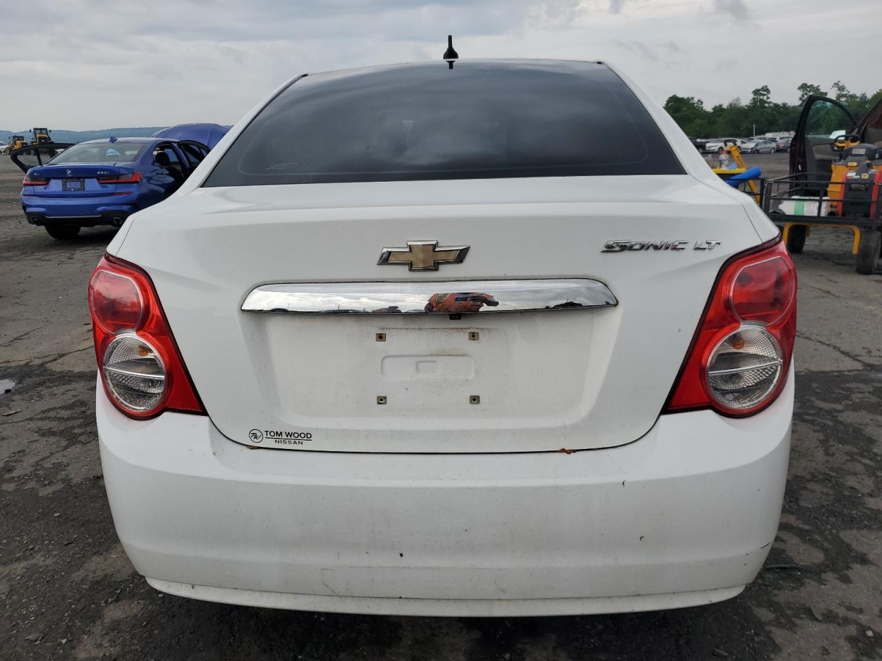 2014 Chevrolet Sonic Lt - Фото 6