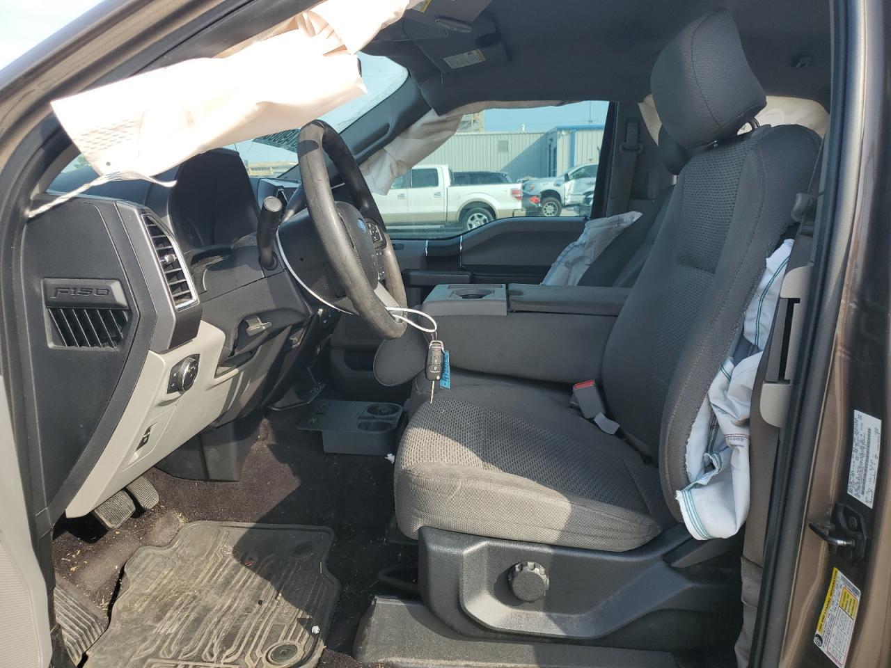 2016 Ford F150 Super Cab - Image 7