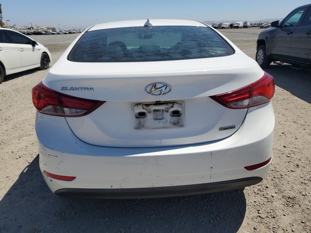 2014 Hyundai Elantra Se - Фото 6