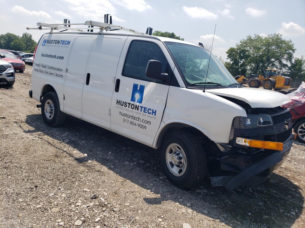 2020 Chevrolet Express G2500 - Фото 4