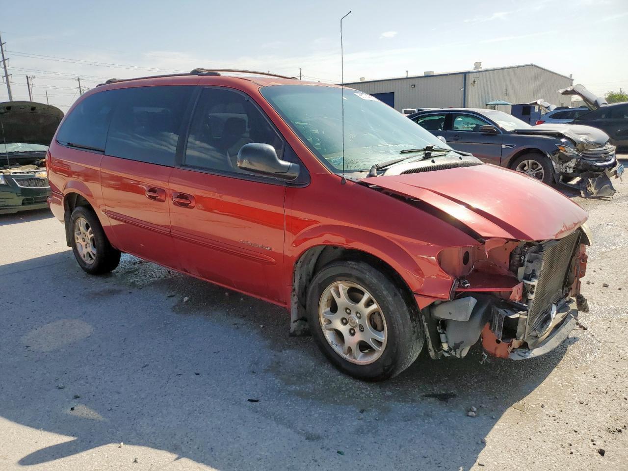 2001 Dodge Grand Caravan Sport - Фото 4