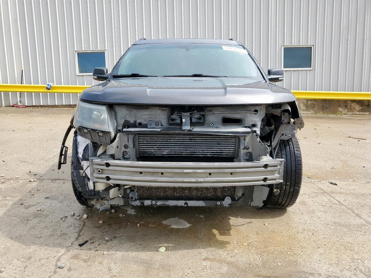 2016 Ford Explorer Sport - Фото 5