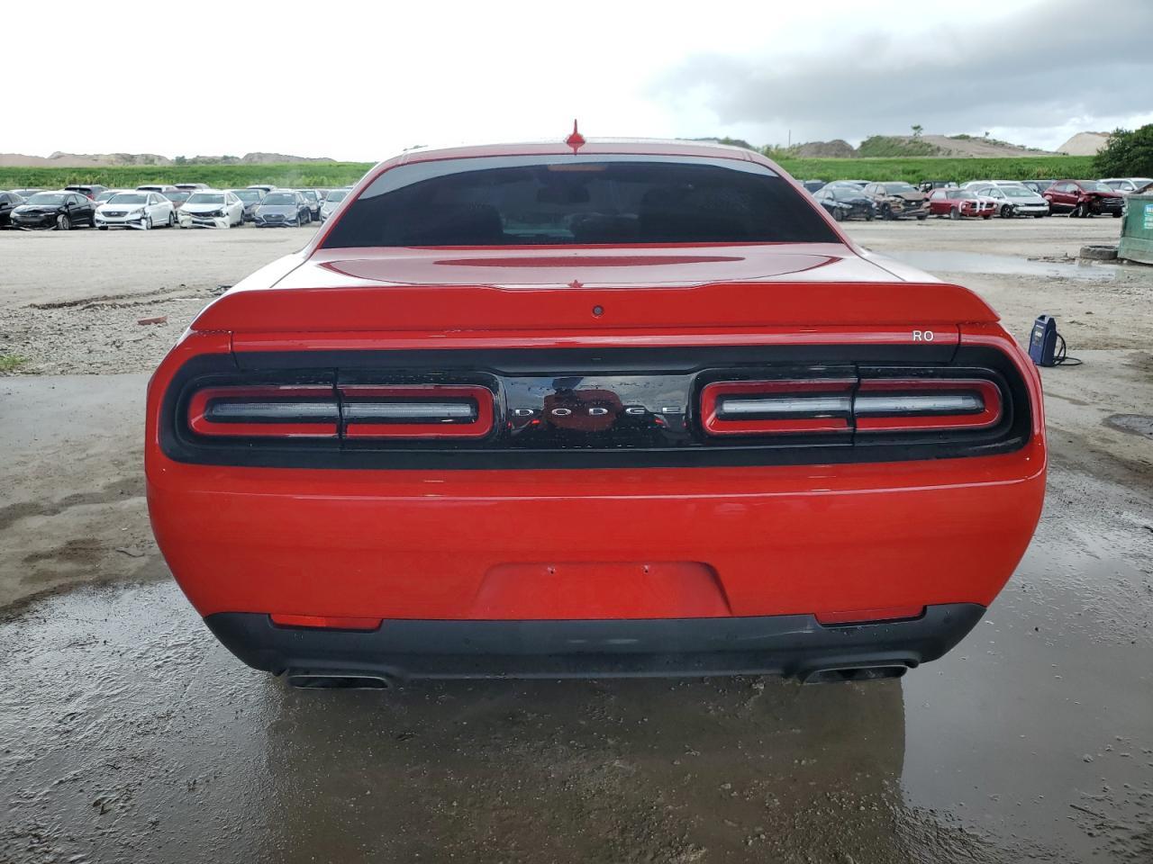 2022 Dodge Challenger R/T - Фото 6