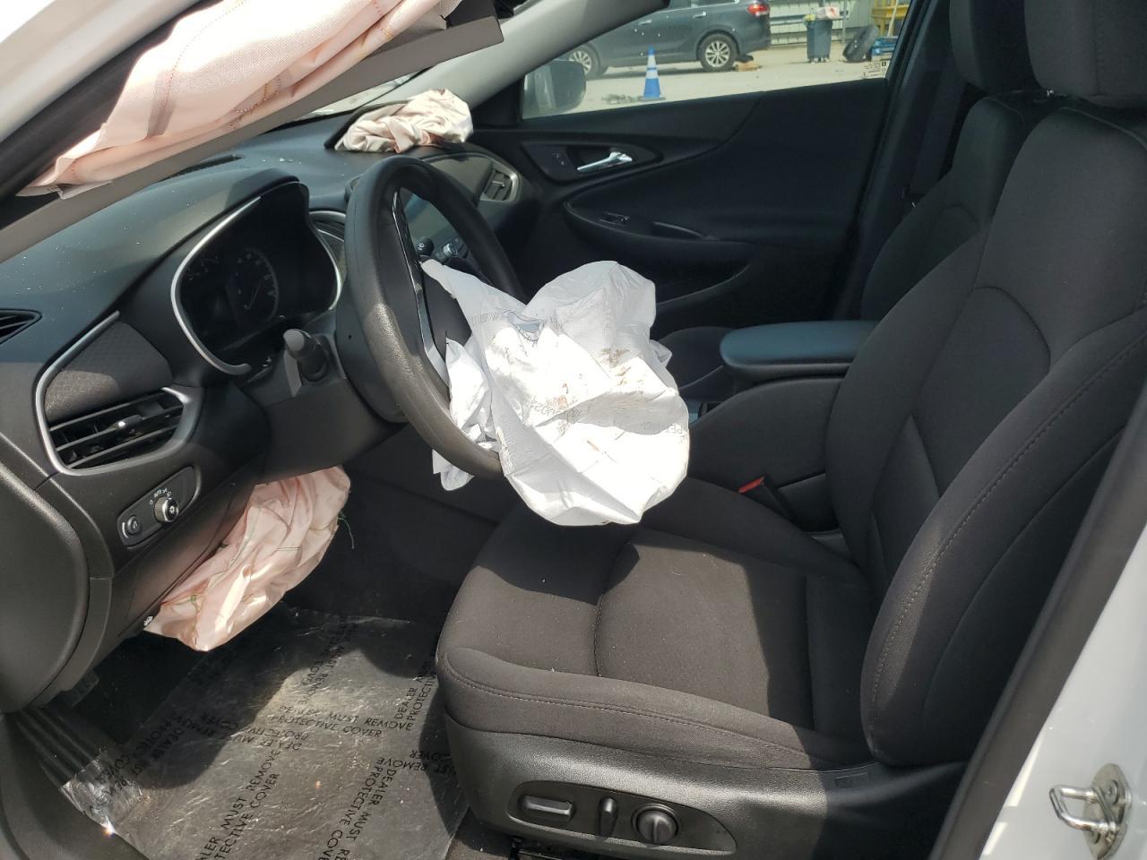 2020 Chevrolet Malibu Ls - Image 7