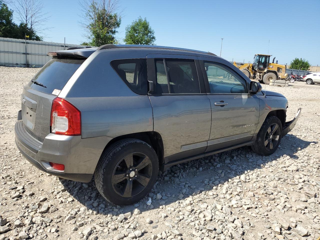 2012 Jeep Compass Sport - Image 3