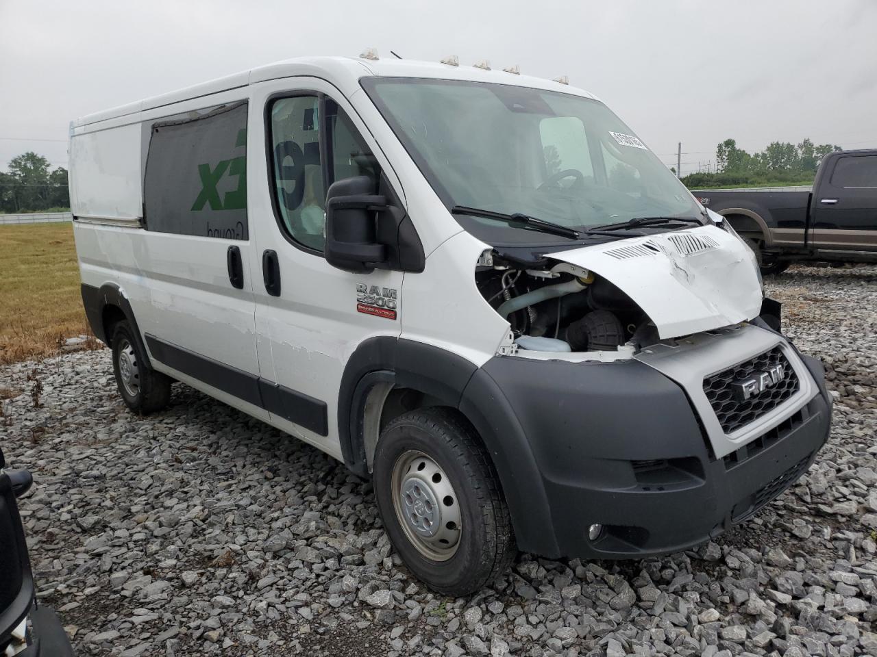 2022 Ram Promaster 2500 Delivery Van - Image 4