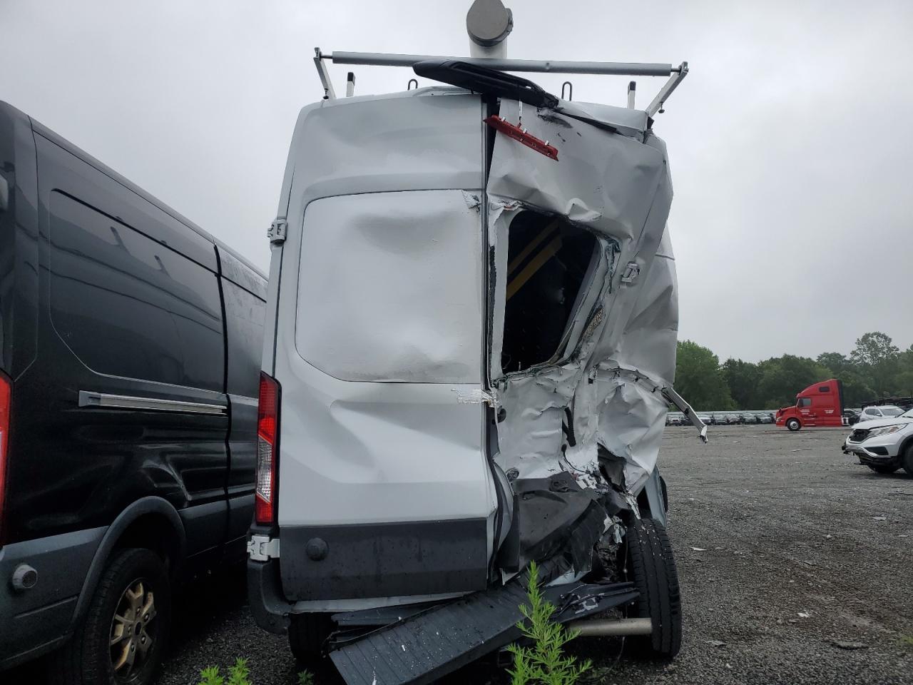 2023 Ford Transit T-250 - Фото 6