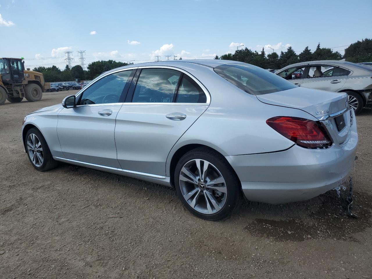 2021 Mercedes-Benz C 300 4Matic - Фото 2