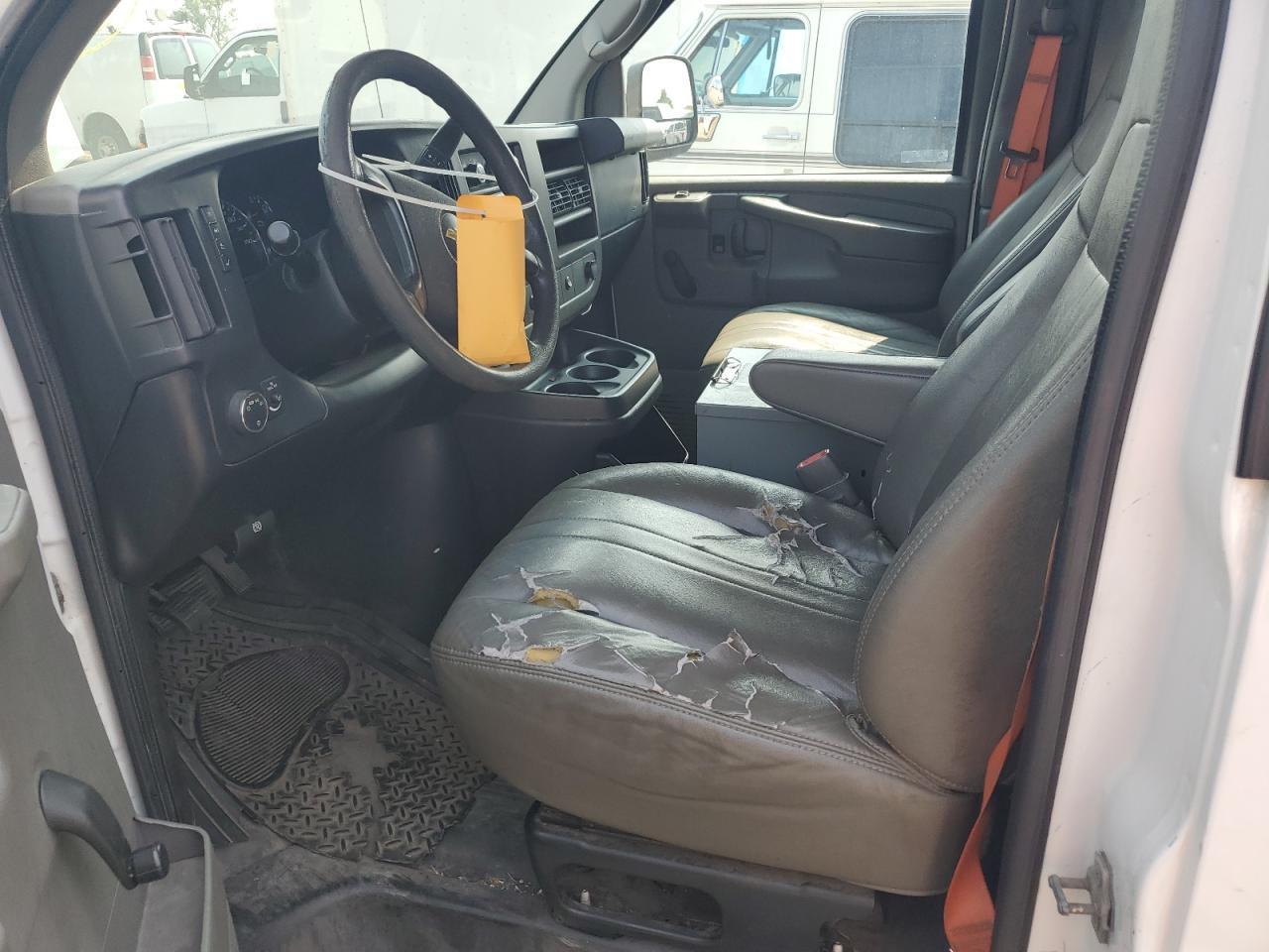 2013 Chevrolet Express G2500 - Фото 7