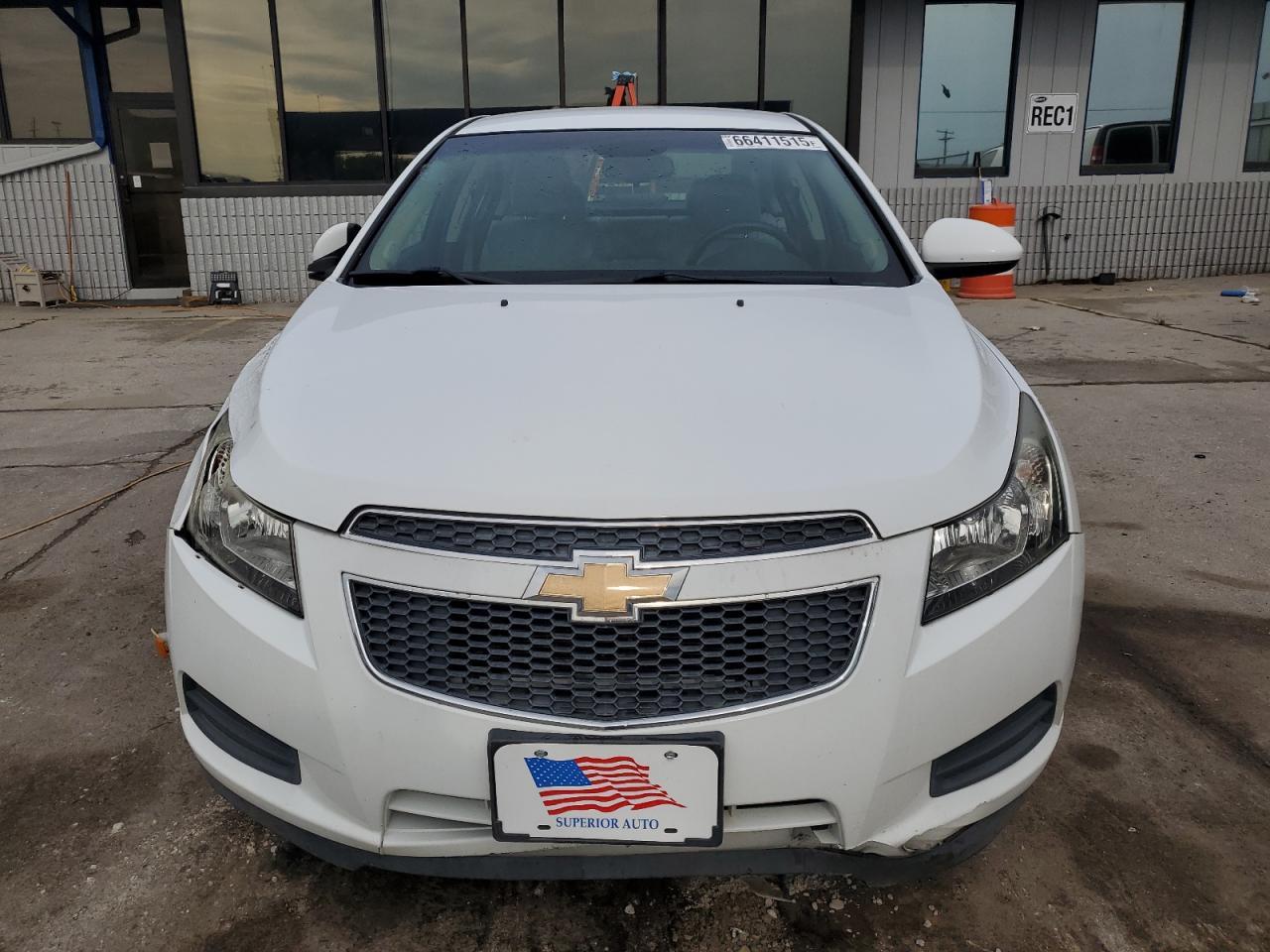 2012 Chevrolet Cruze Lt - Image 5