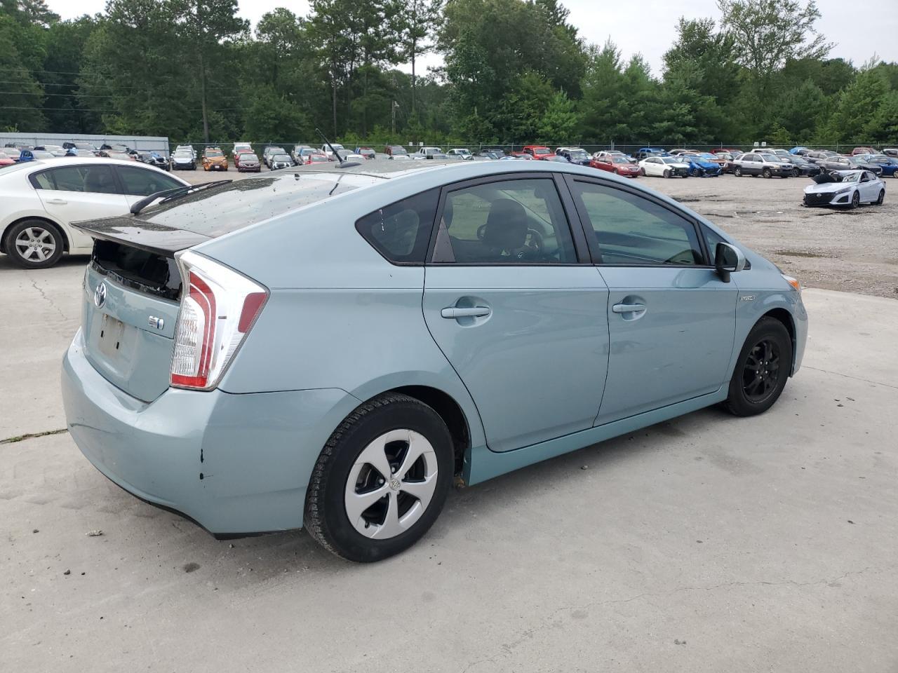 2015 Toyota Prius - Фото 3