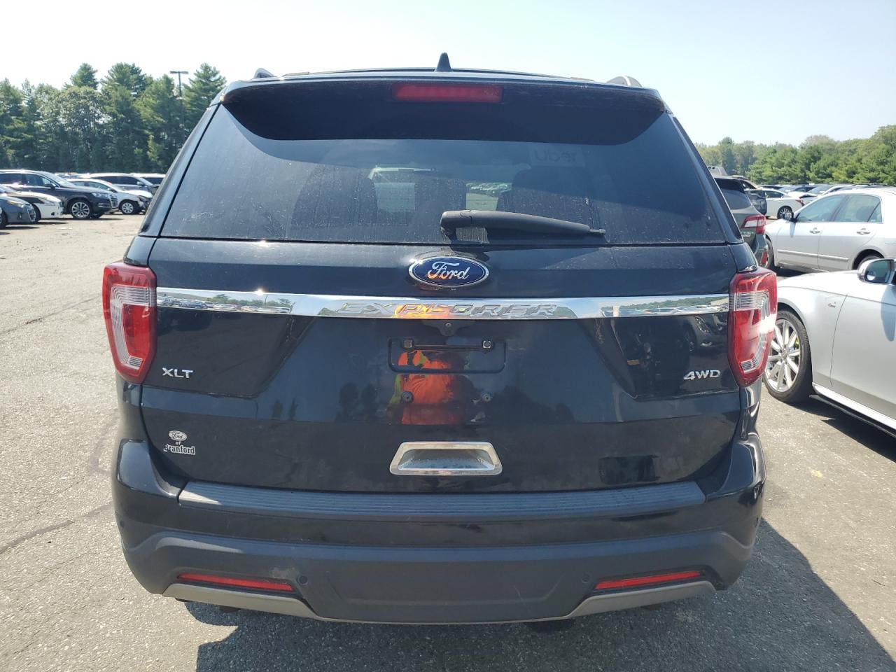 2019 Ford Explorer Xlt - Фото 6
