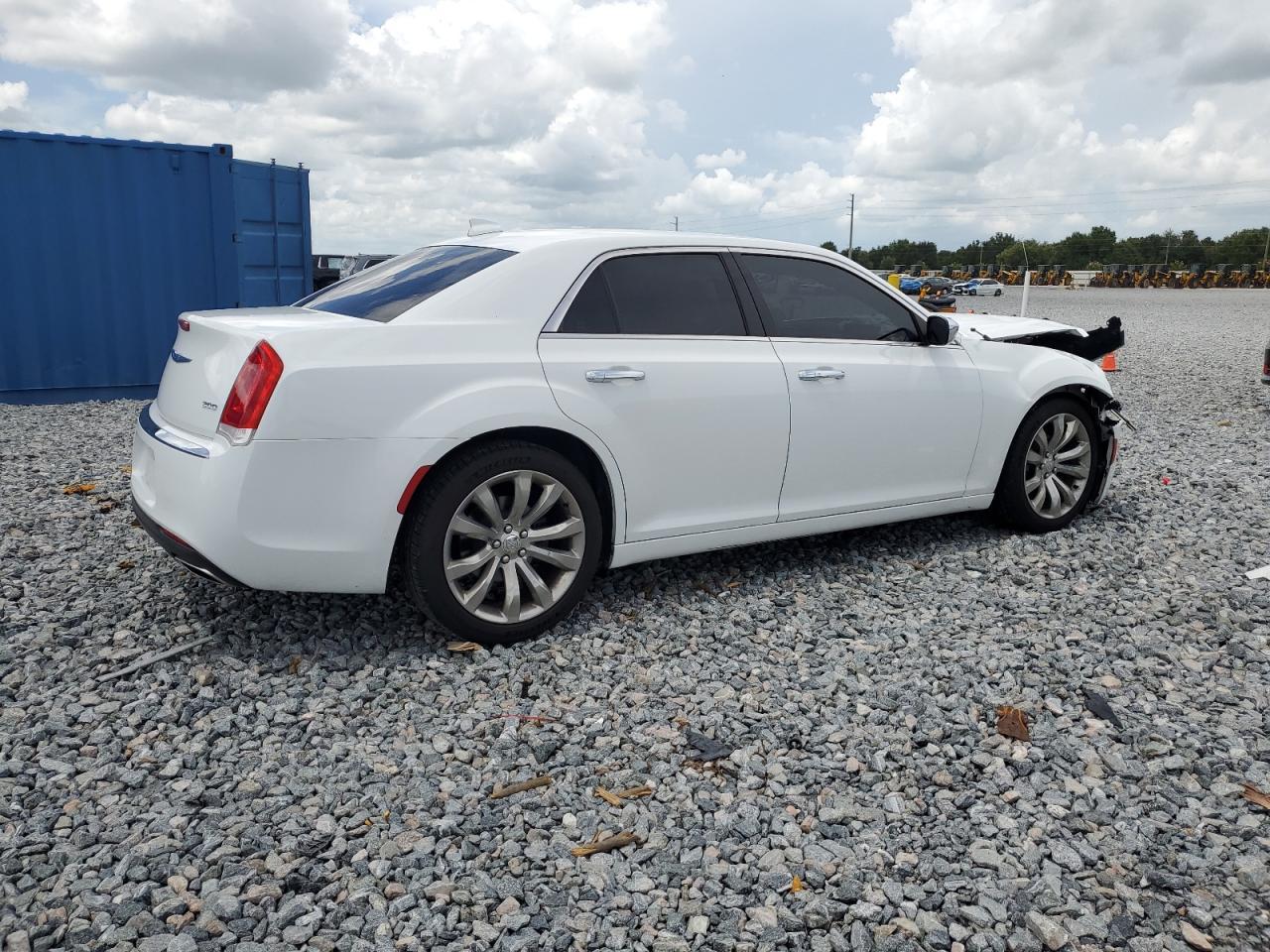 2019 Chrysler 300 Limited - Фото 3